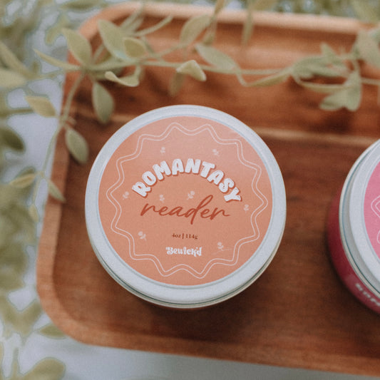 Romantasy Reader 4oz Candle