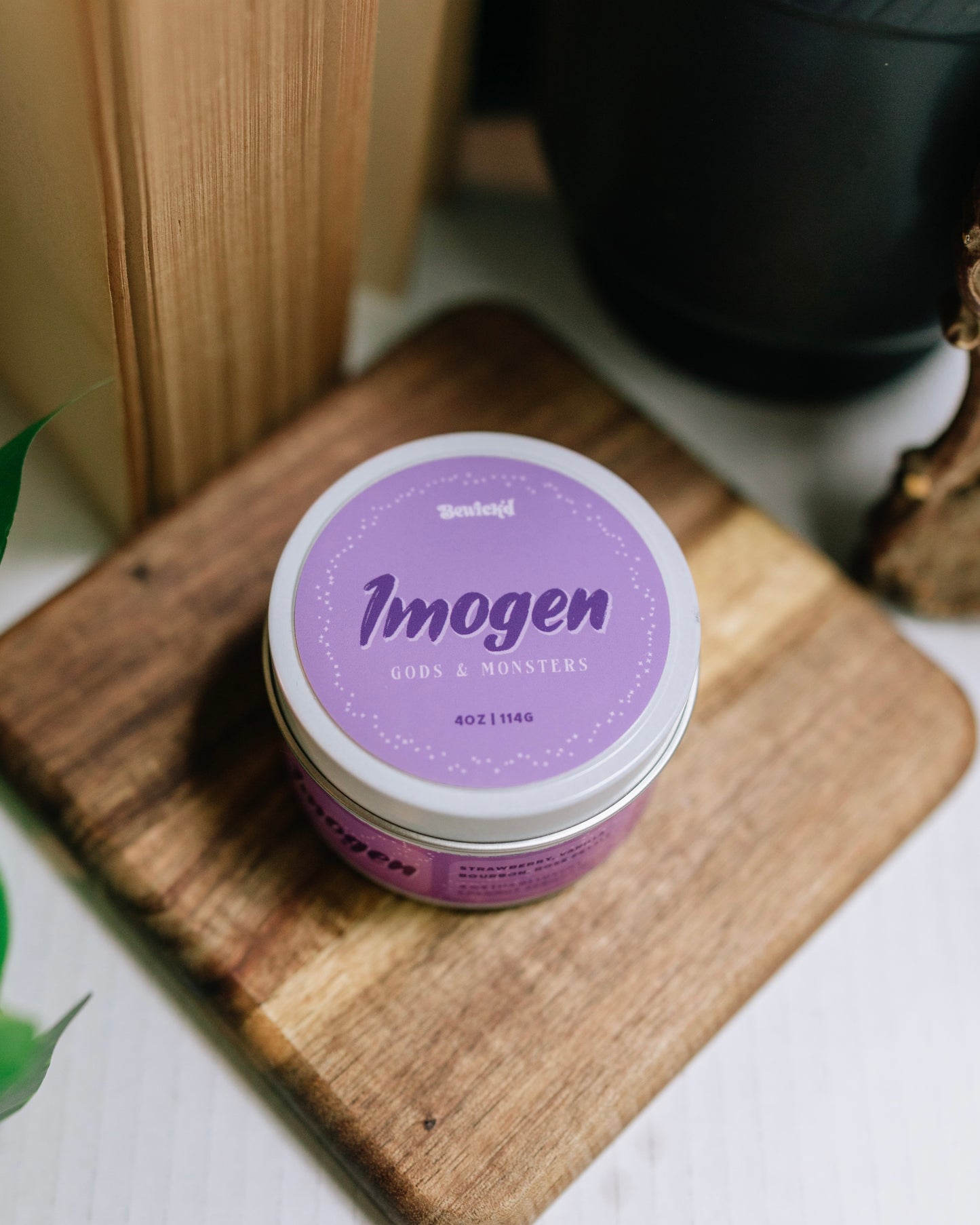 Imogen 4oz Candle