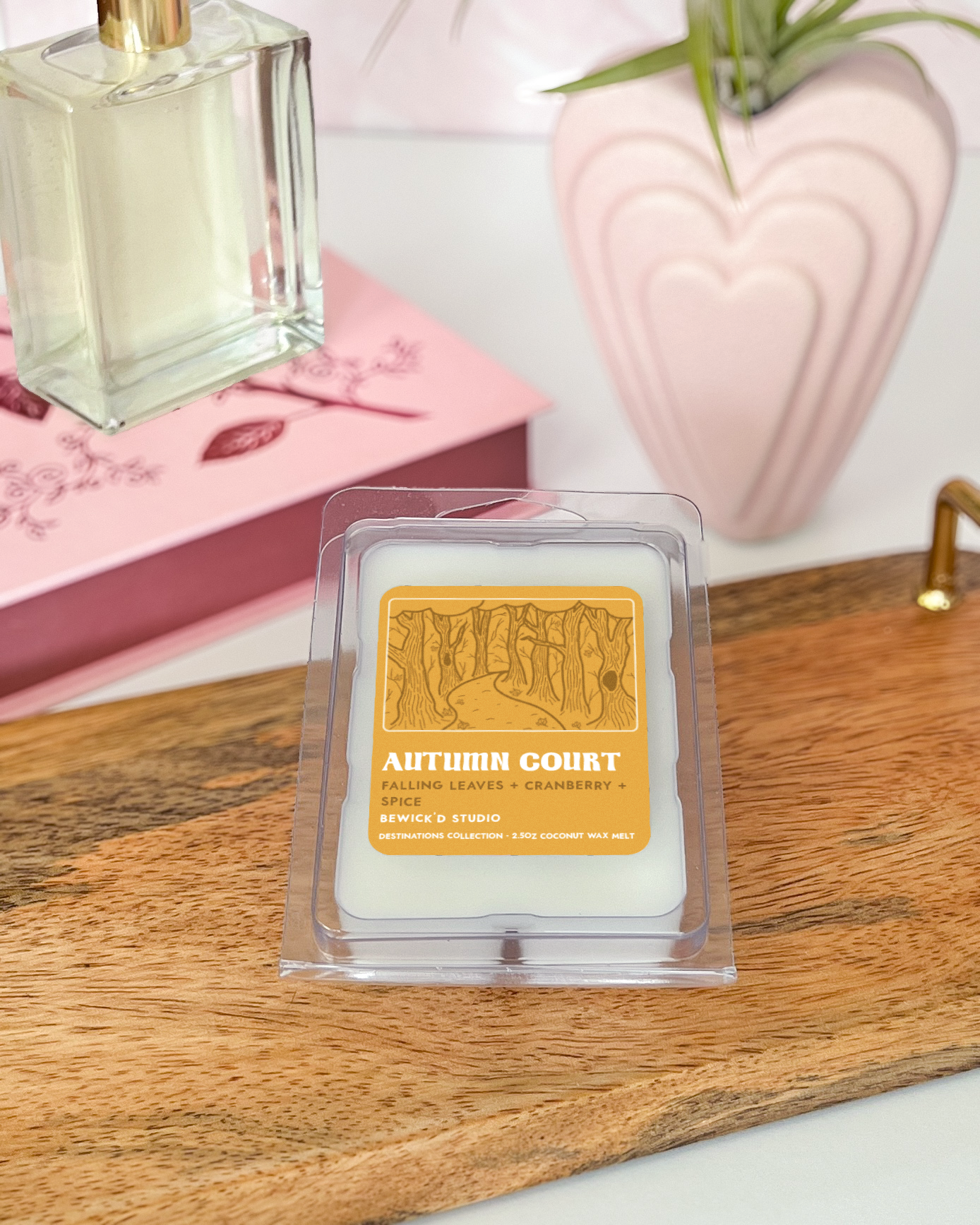AUTUMN COURT - A Court of Thorns and Roses inspired Wax Melt