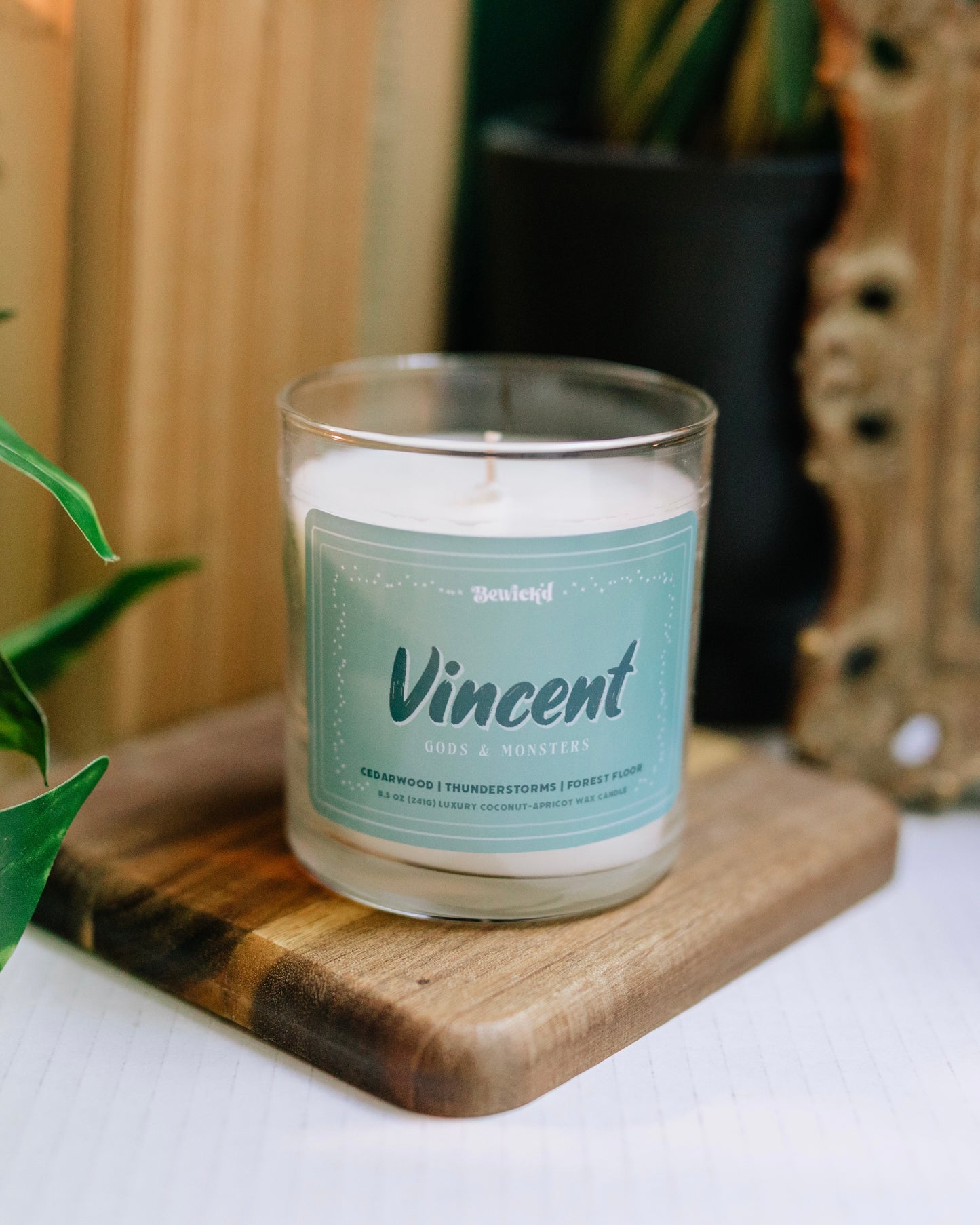 Vincent 8.5oz Candle