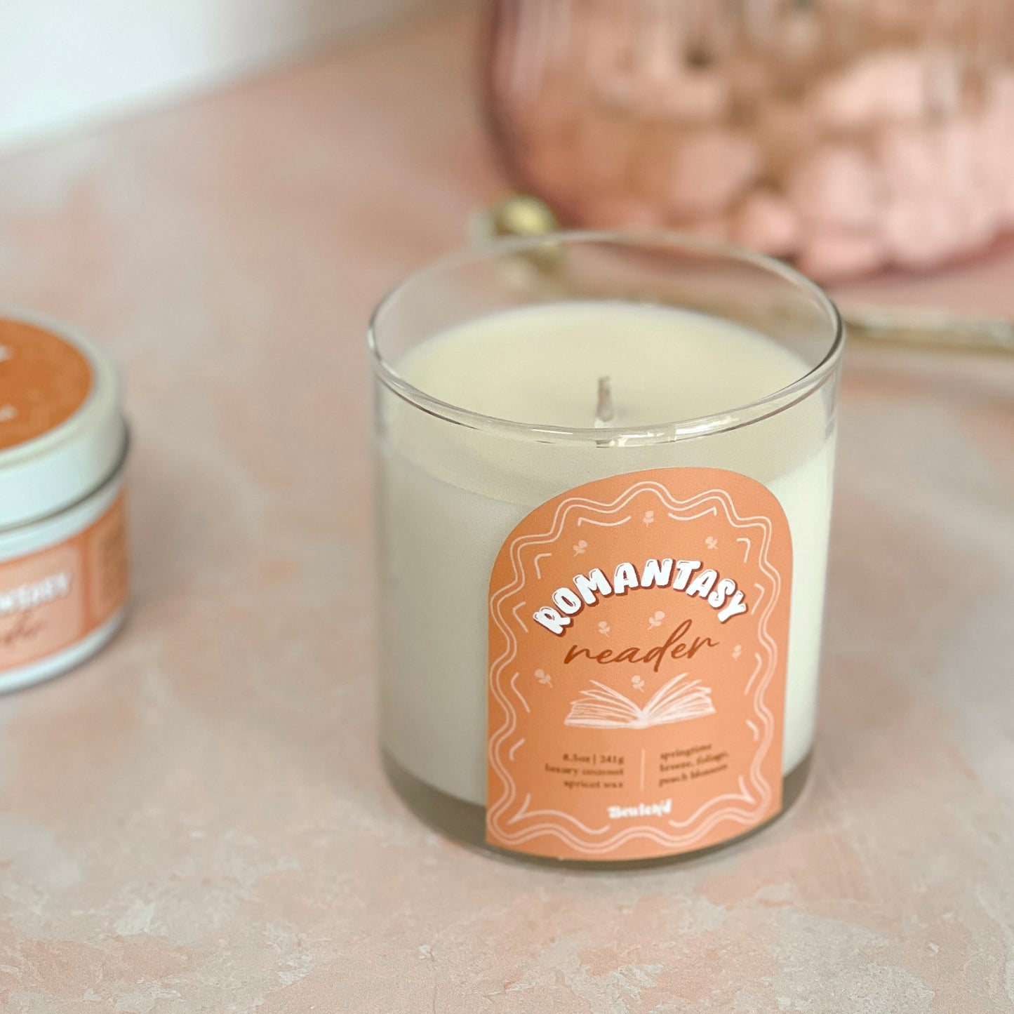 ROMANTASY READER - Book-Inspired Candle