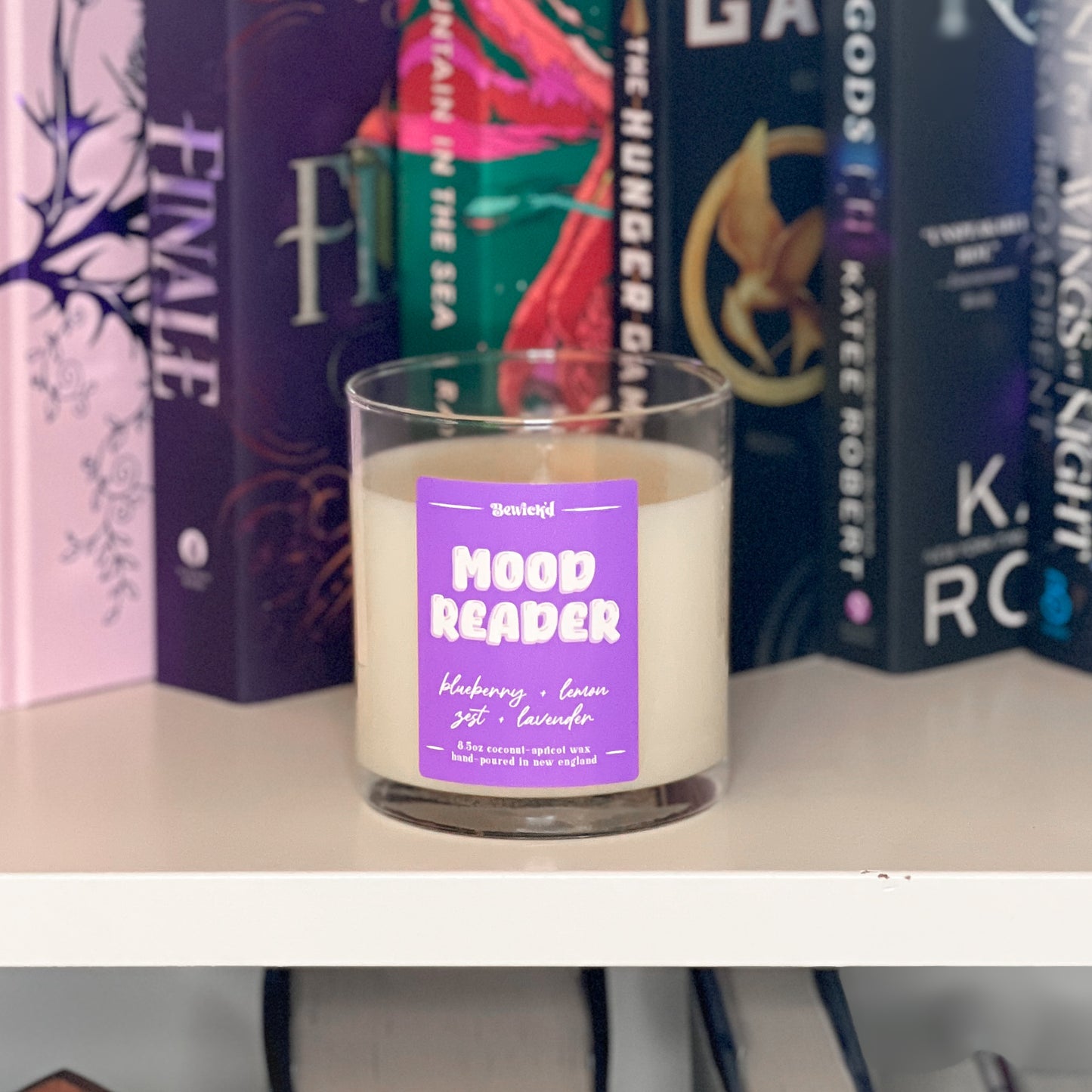 MOOD READER - Book inspired Candle