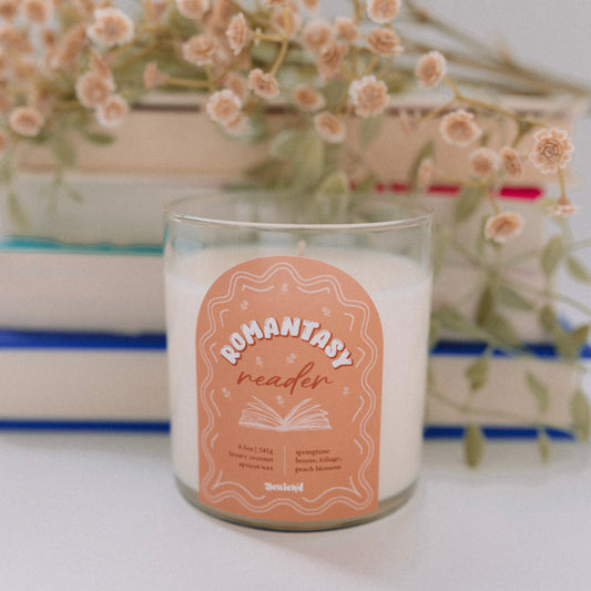ROMANTASY READER - Book-Inspired Candle